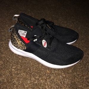 New Balance Tennishoes